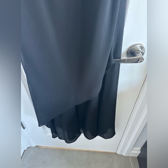 Little black dress - Picture 3 of 4